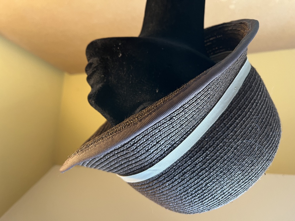 Brown Poly Cloch